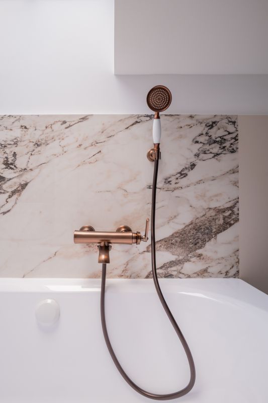 Elegant Bath Fixtures